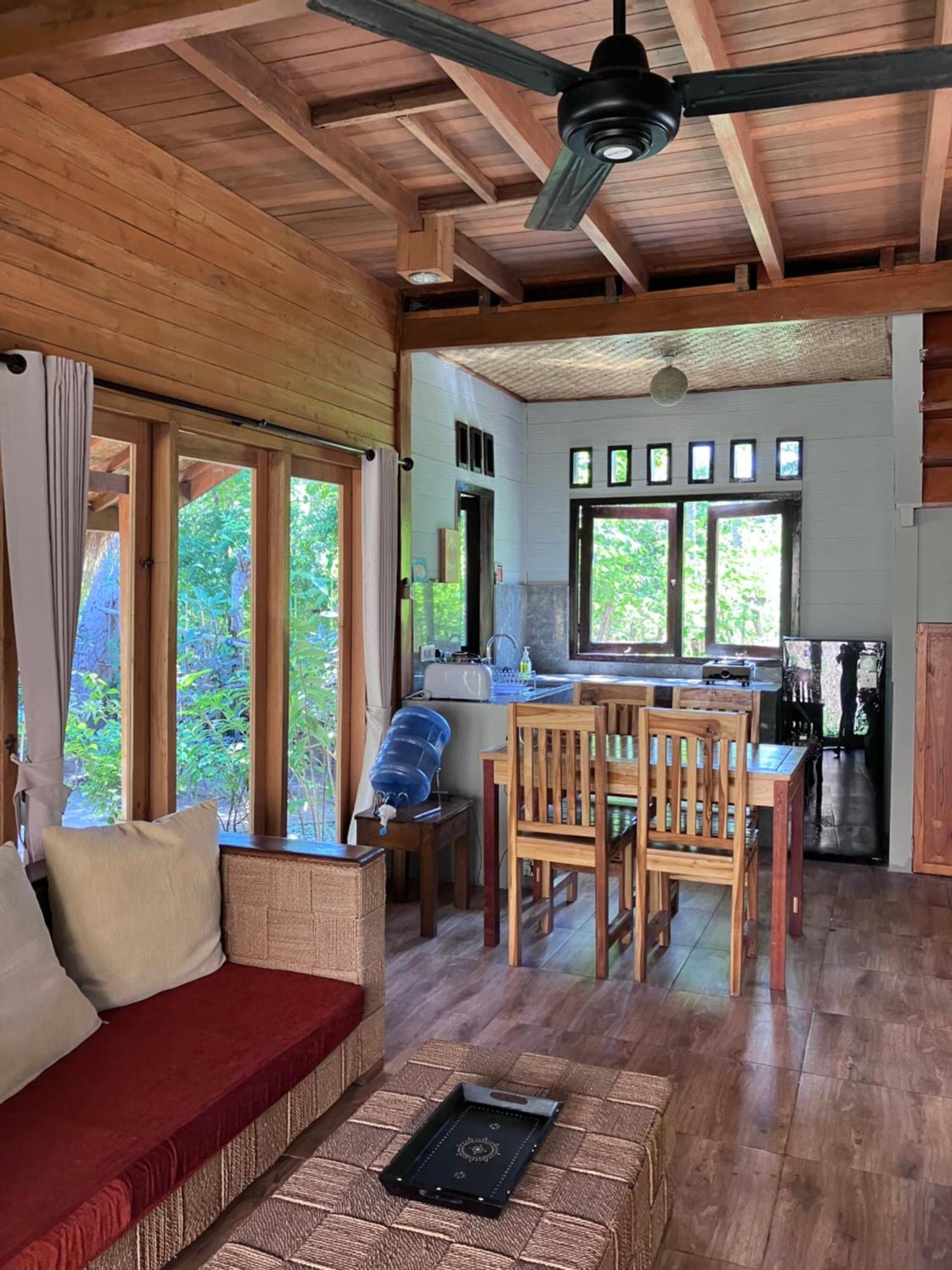غيلي مينو Meno Madia Bungalows المظهر الخارجي الصورة