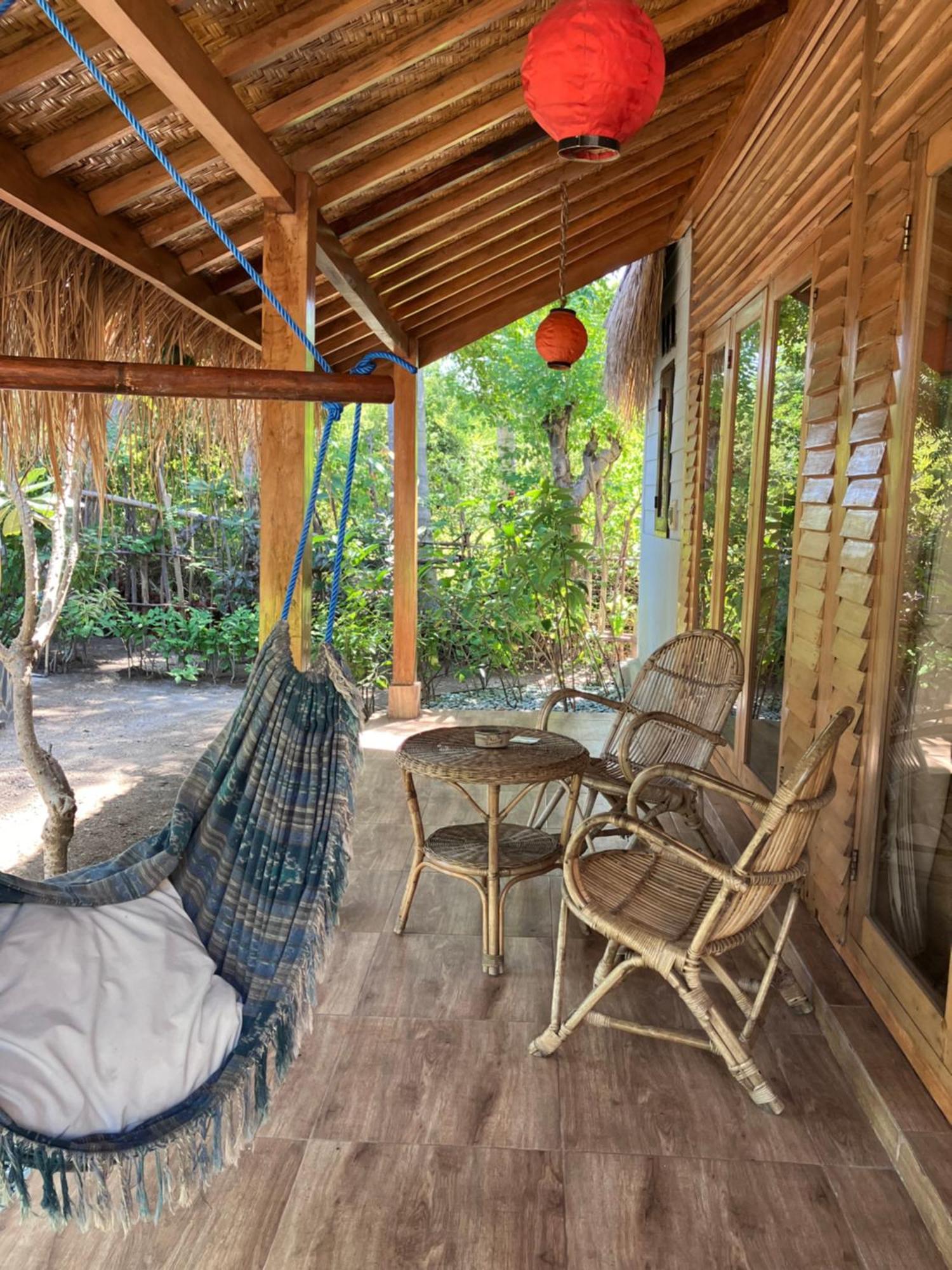 غيلي مينو Meno Madia Bungalows المظهر الخارجي الصورة