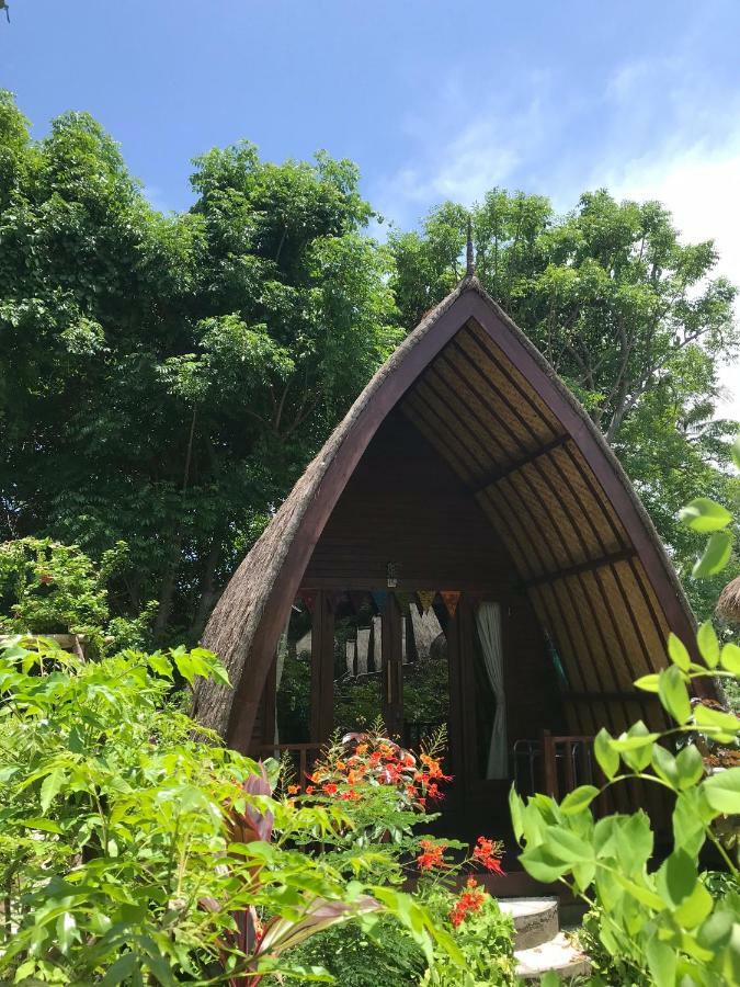 غيلي مينو Meno Madia Bungalows المظهر الخارجي الصورة