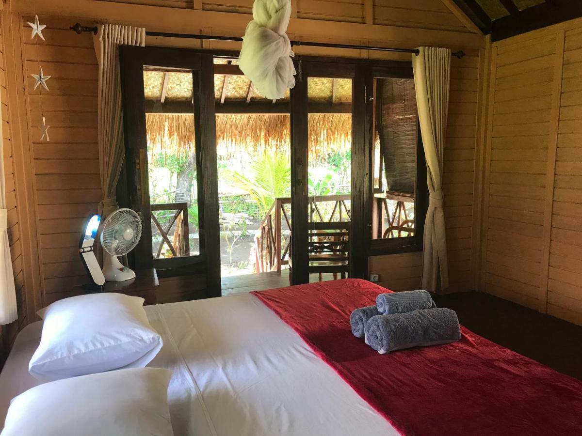 غيلي مينو Meno Madia Bungalows المظهر الخارجي الصورة