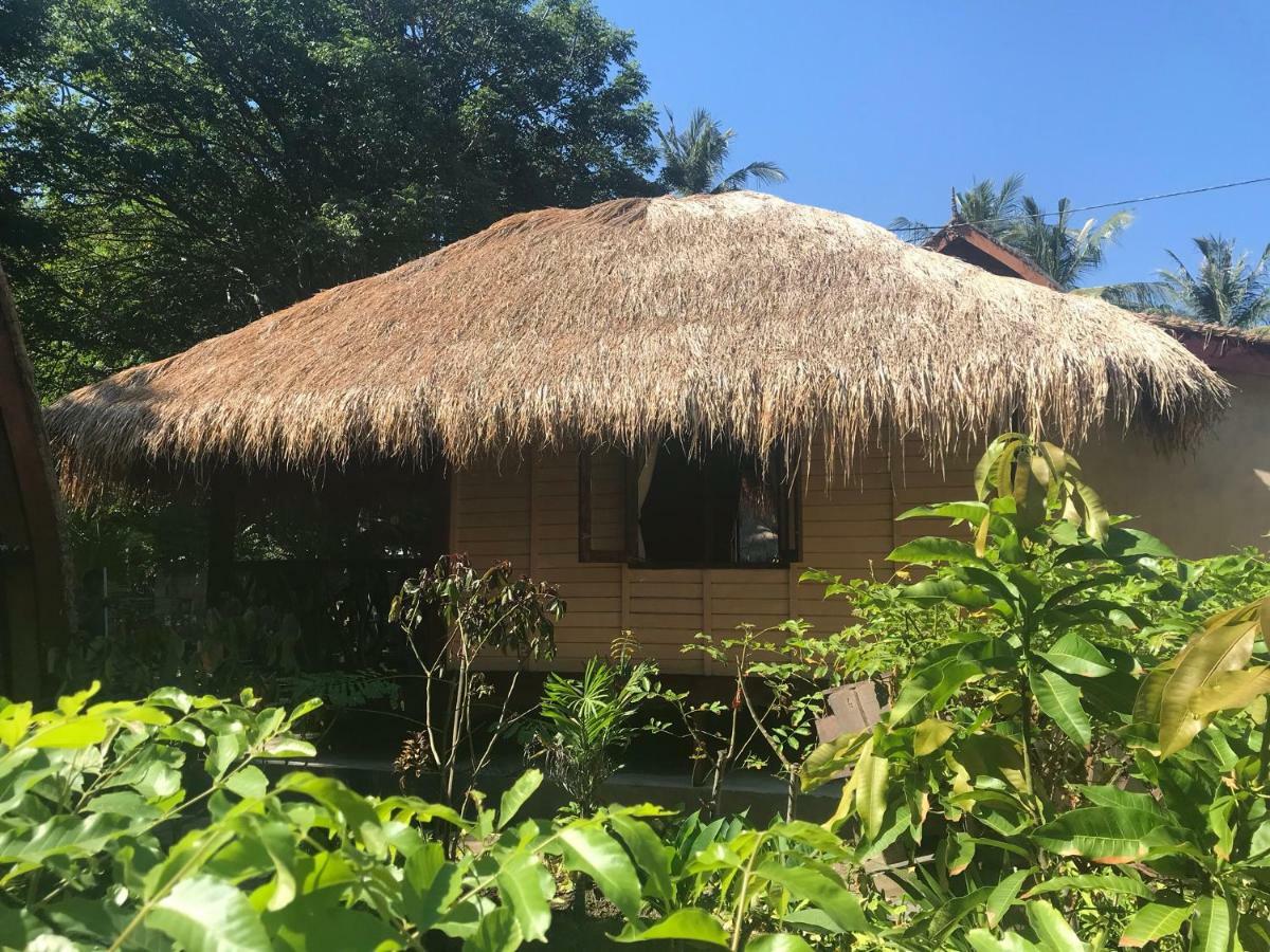 غيلي مينو Meno Madia Bungalows المظهر الخارجي الصورة